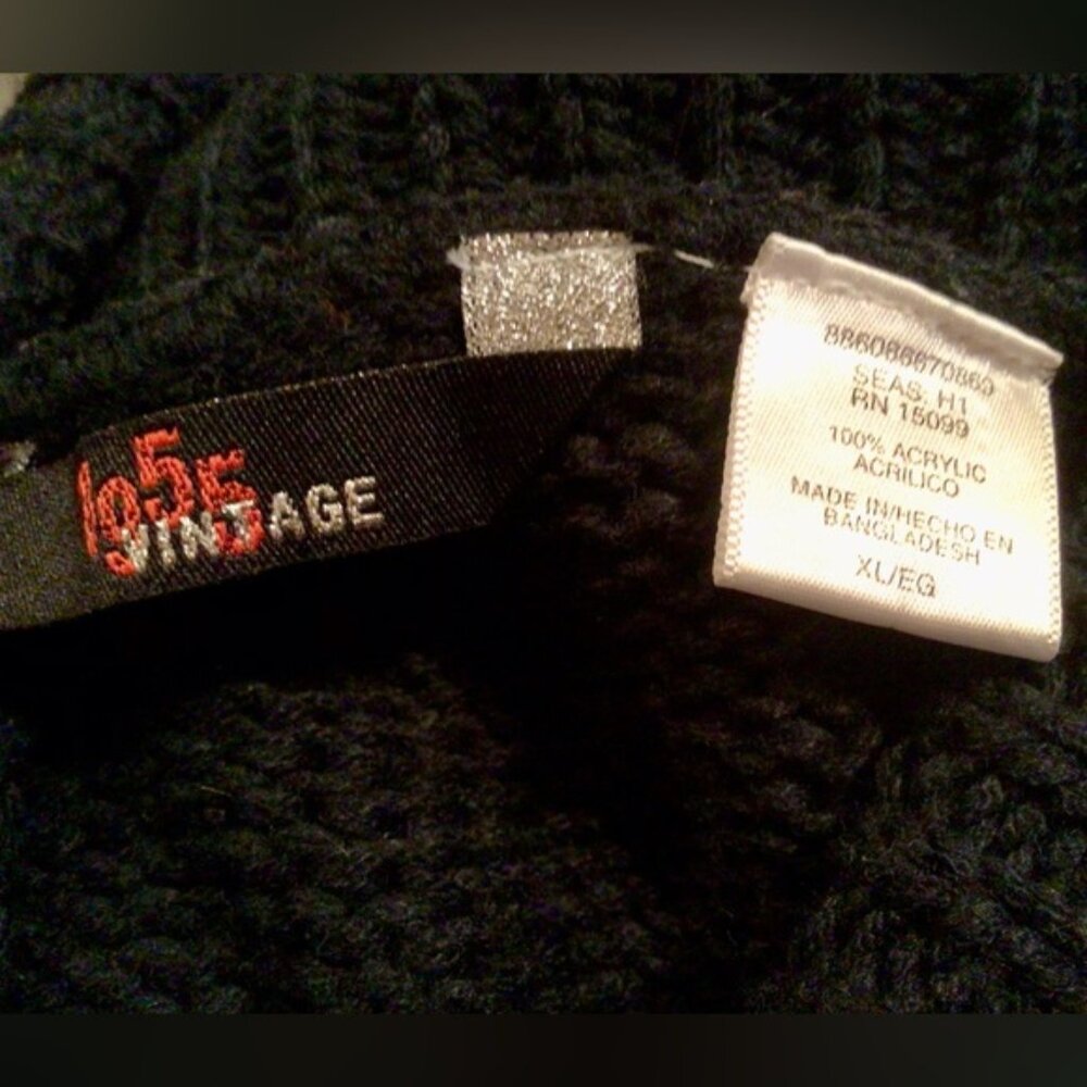 ?2 to $30?1955 Vintage Black pullover style knit tunic Fall Winter